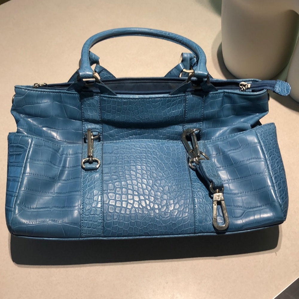 Blue leather spacious Purse & matching wallet.